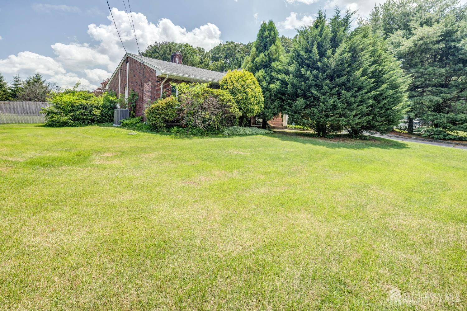 294 Fresh Pond Road, North Brunswick, NJ, 08902 image 37