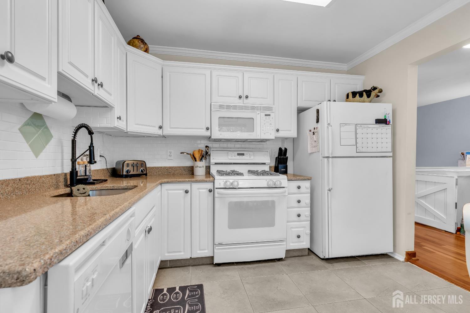 1708 Cypress Lane, East Brunswick, NJ, 08816 image 12