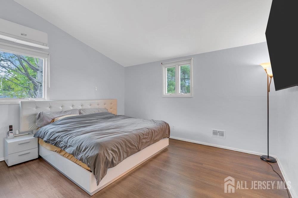 17 Thomas Road, East Brunswick, NJ, 08816 image 21
