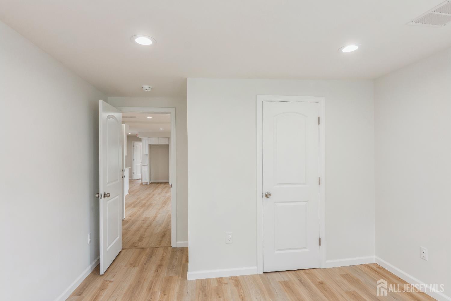 17-1/2 Thomas Street, South River, NJ, 08882 image 15