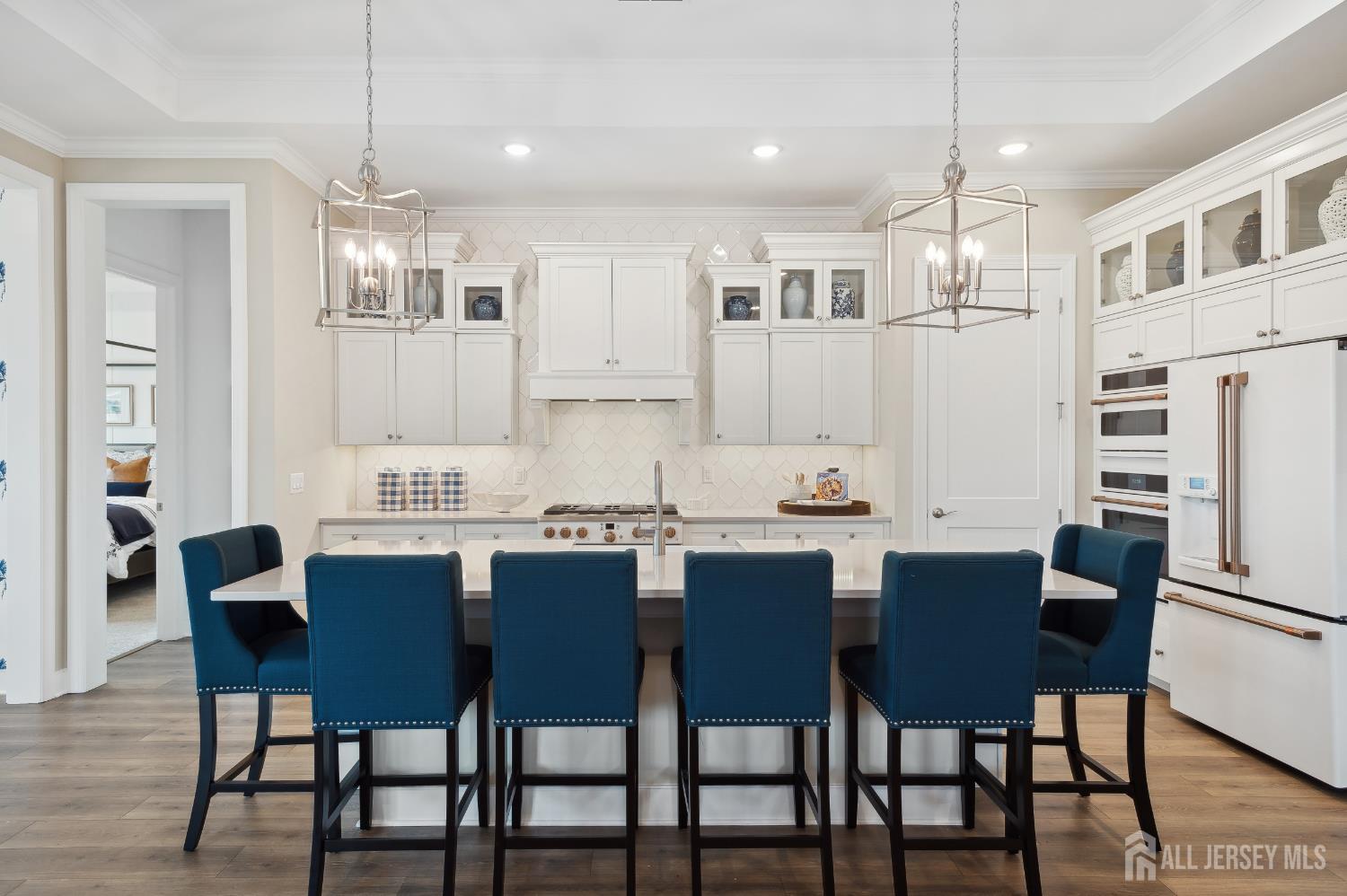 10 Mount Drive HD, Plainsboro, NJ, 08536