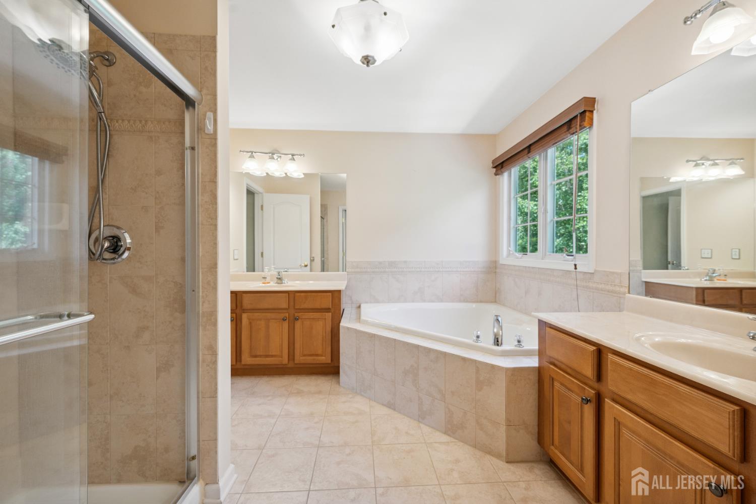2 Treetops Drive, Monroe, NJ, 08831 image 35
