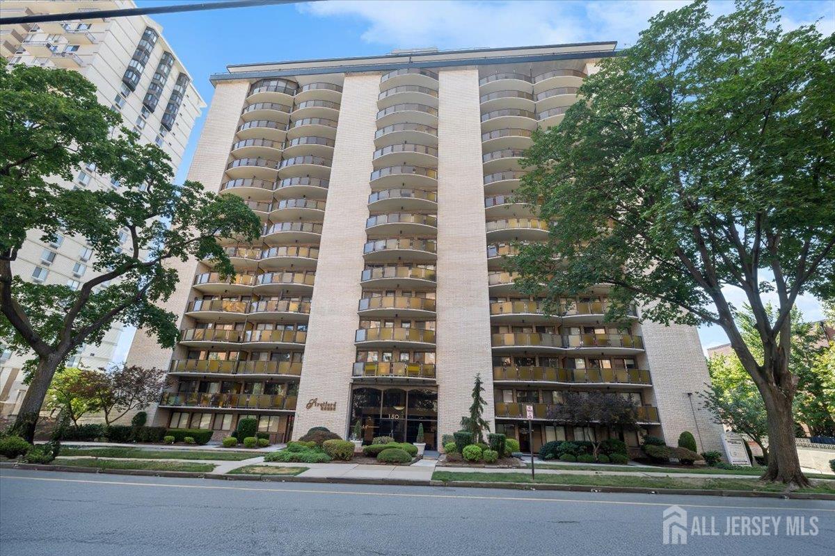 150 OVERLOOK Avenue 15 E, Hackensack, NJ, 07601