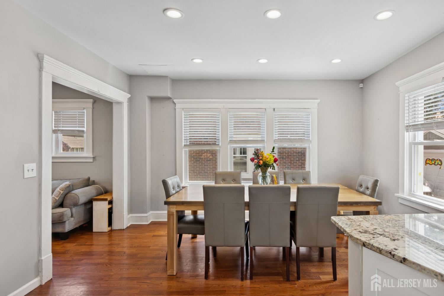 147 Grove Avenue Image 5