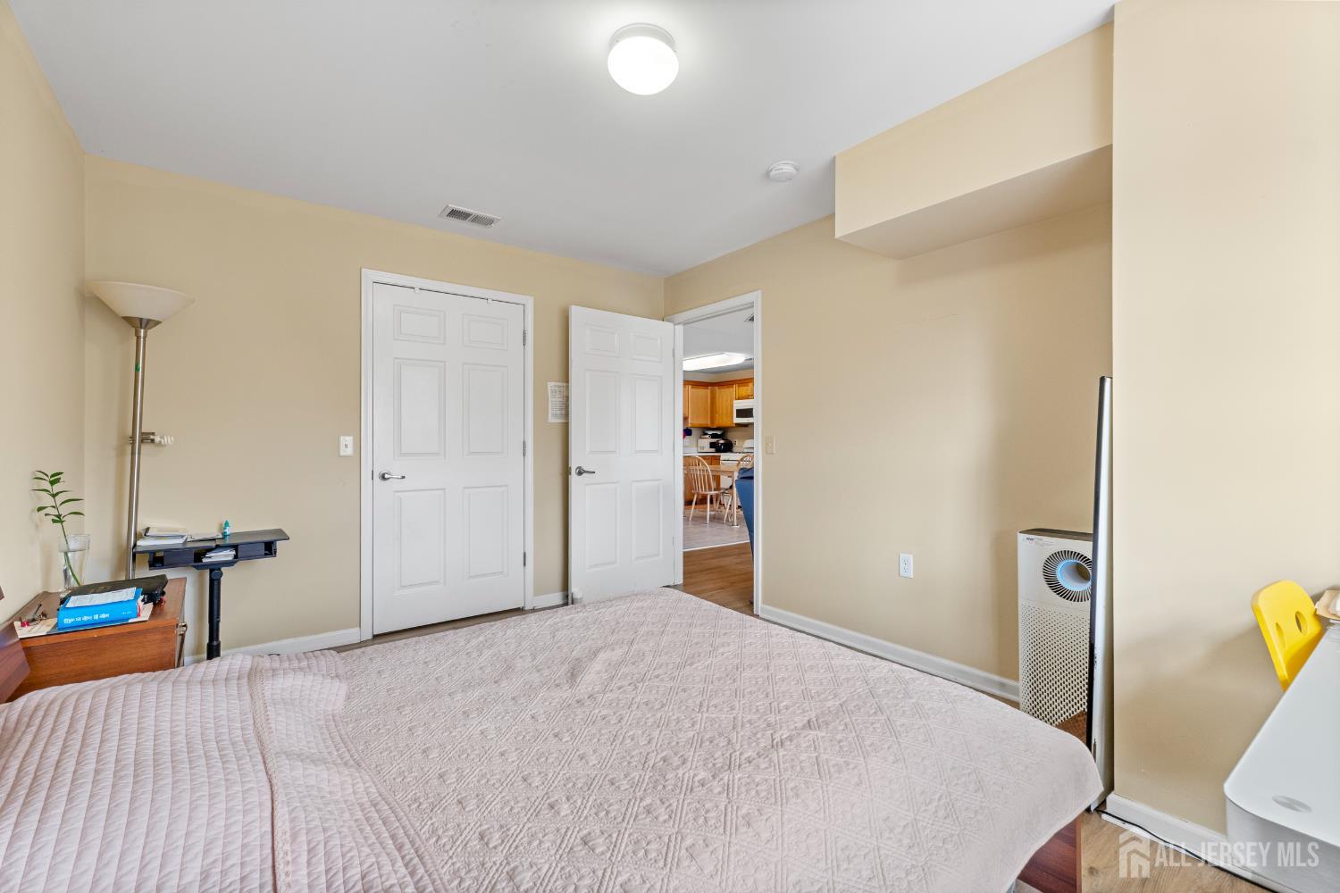131 Liddle Avenue, Edison, NJ, 08837 image 11