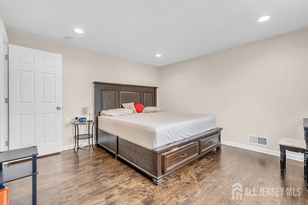40 McKinley Avenue, Colonia, NJ, 07067 image 38