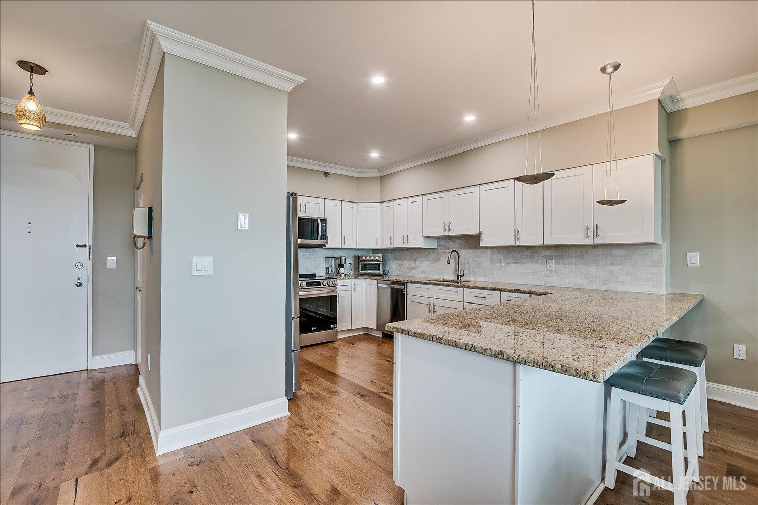 30 S Adelaide Avenue 8L, Highland Park, NJ, 08904 image 10
