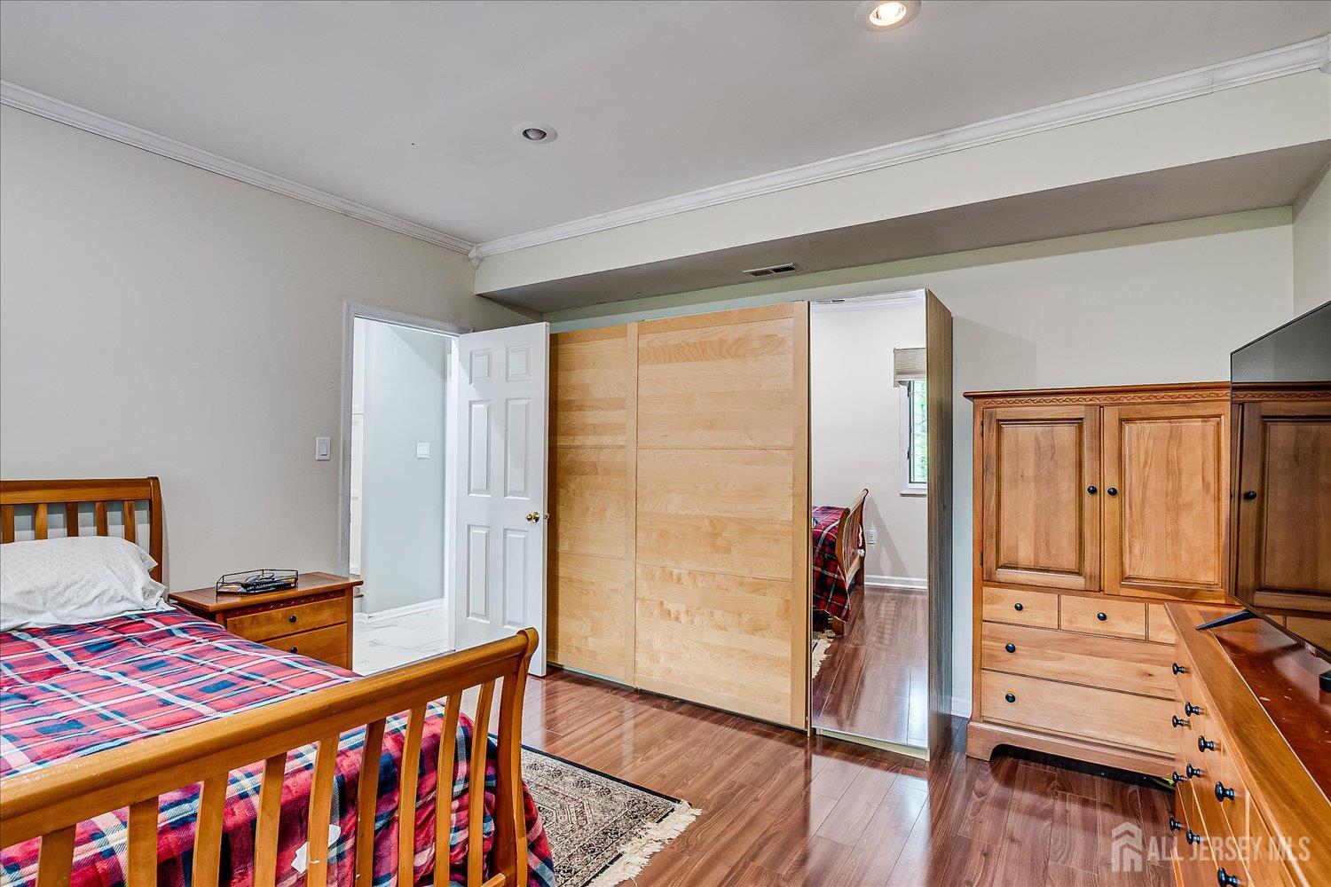 1 Hamilton Court, South Brunswick, NJ, 08824 image 32