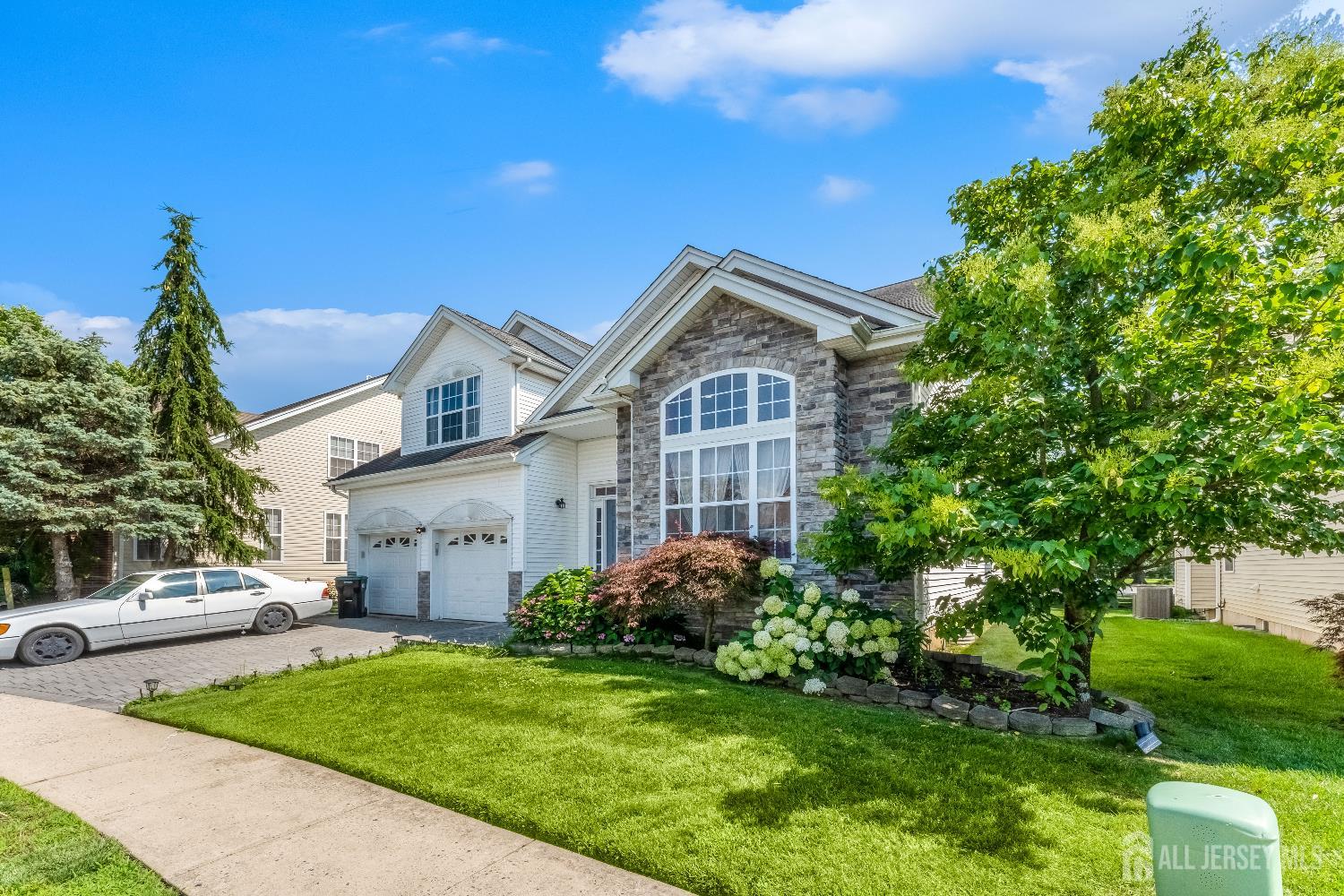 16 Bermuda Dunes Drive Image 3