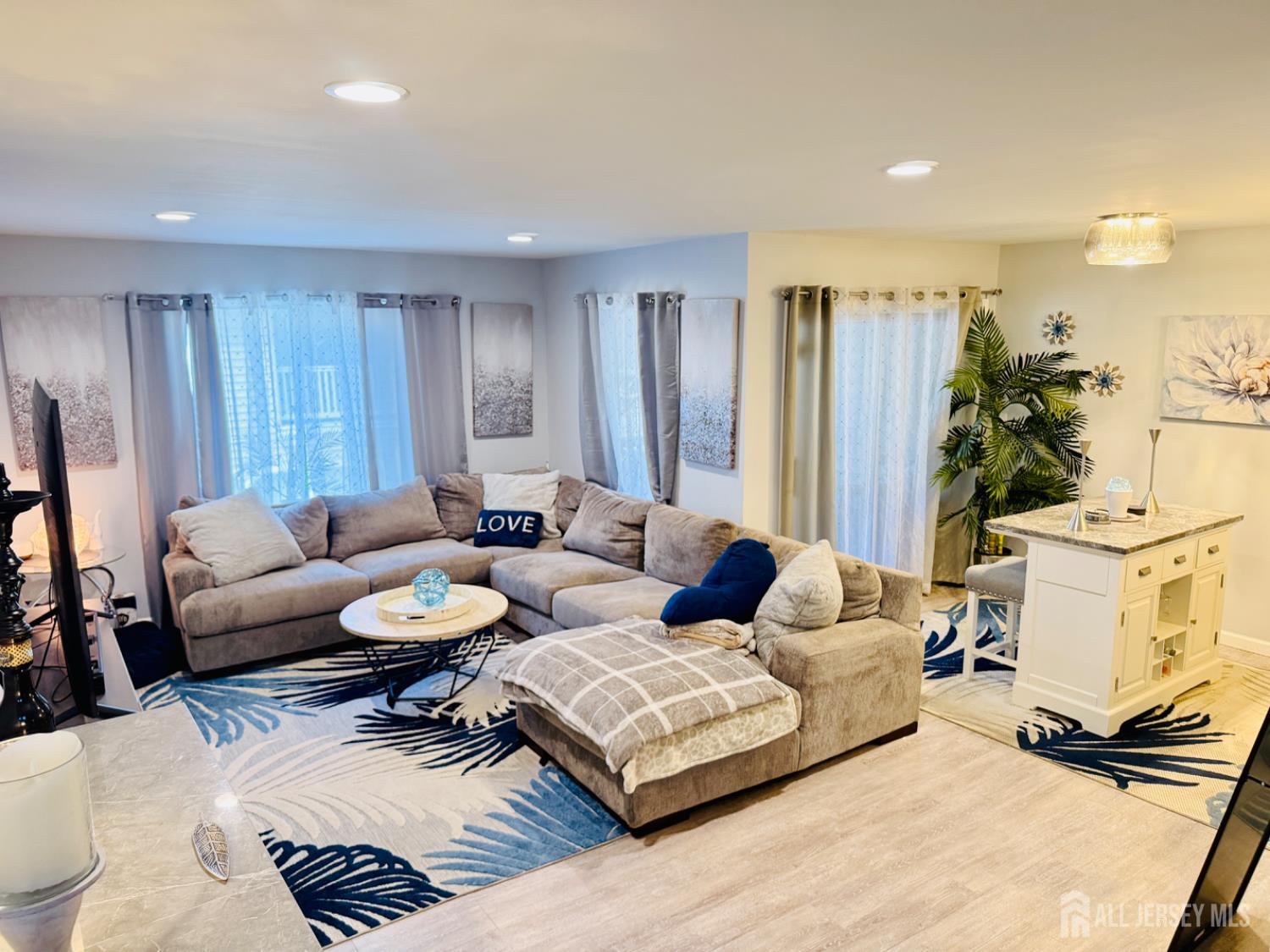 45 Marina View Drive Image 2