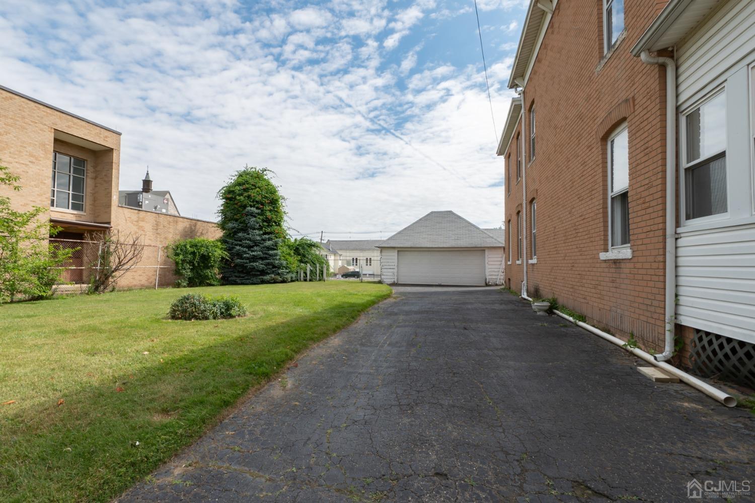 13 Holmes Avenue Image 5