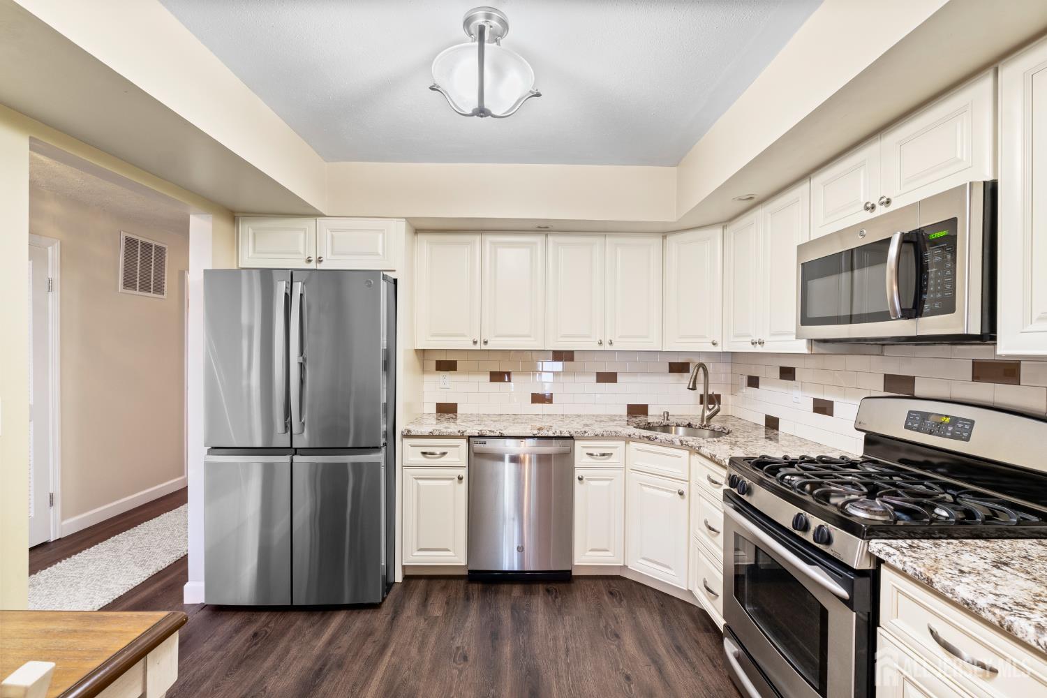 48 Carmel Court, Old Bridge, NJ, 08857 image 14