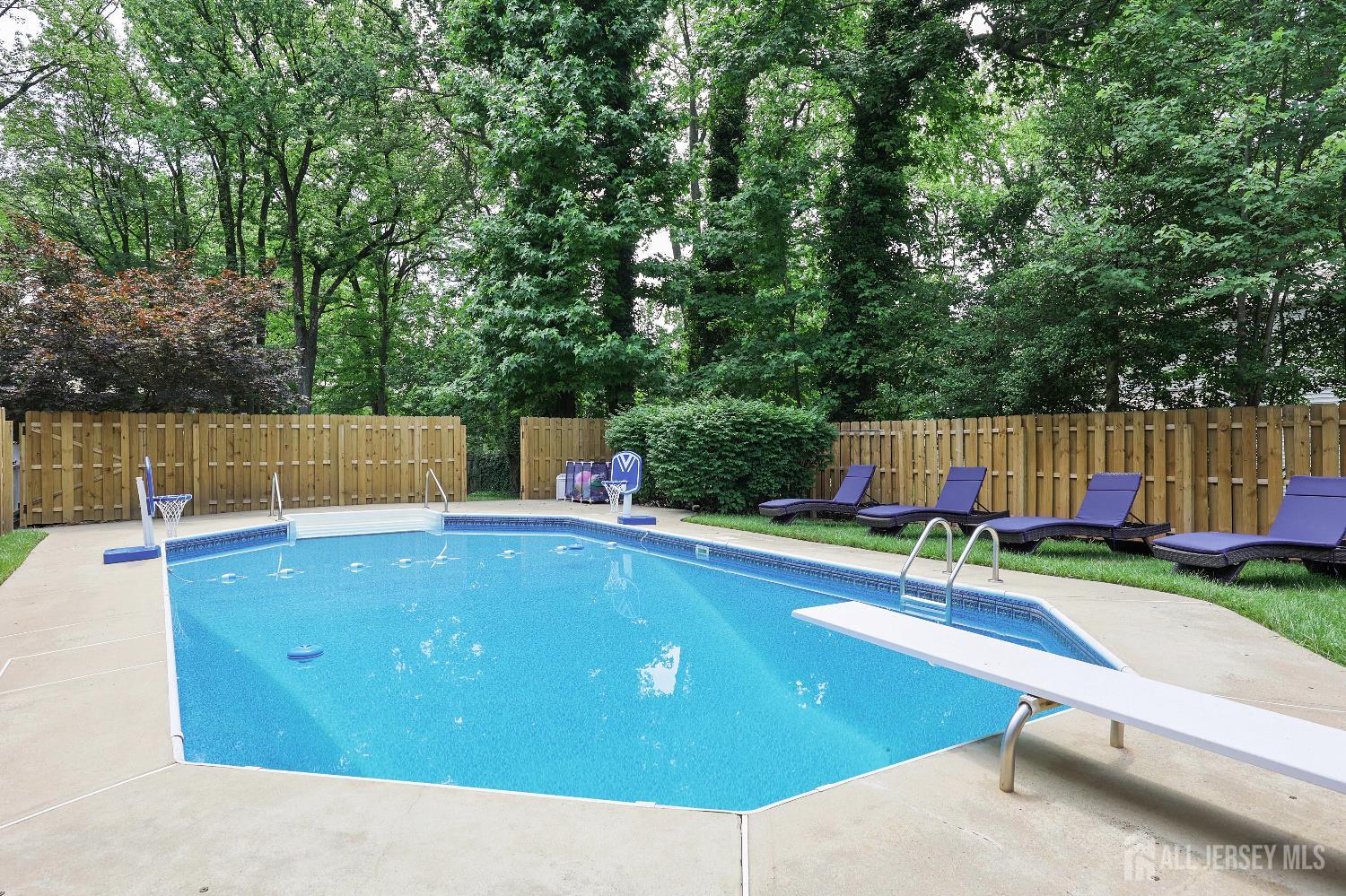 70 Surrey Lane, Woodbridge Proper, NJ, 07067 image 26