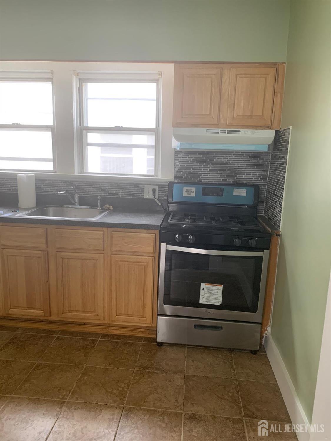 106 Summit Street, East Orange, NJ, 07017 image 18