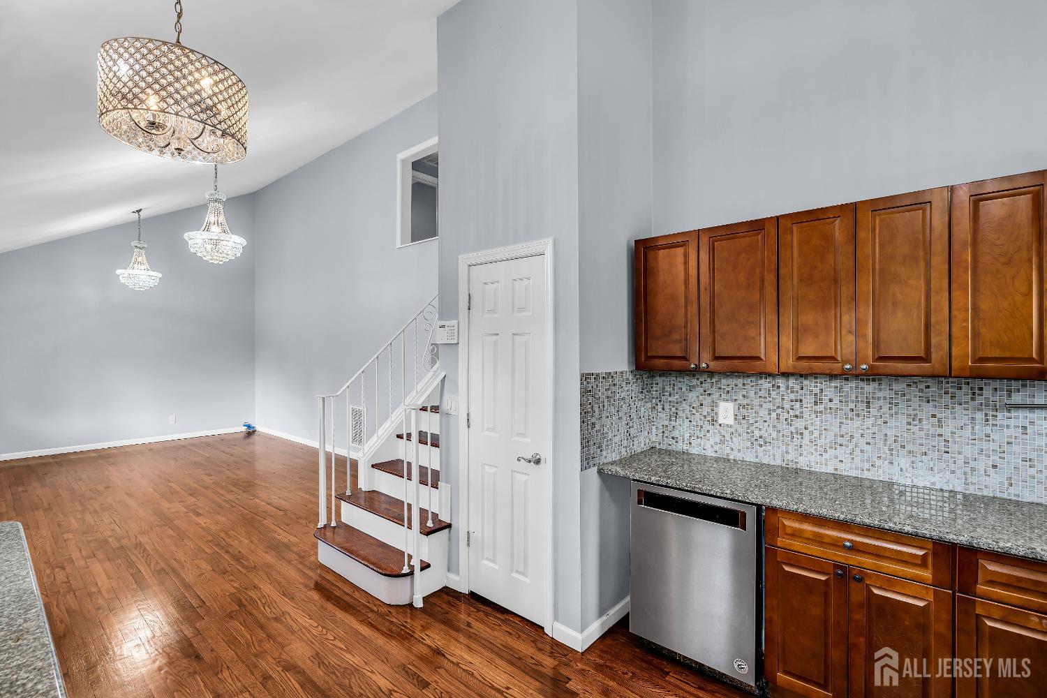 34 Sims RD Road, Edison, NJ, 08817 image 15