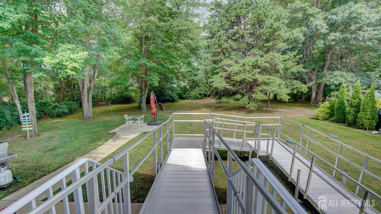 287 Woods Edge Court, Spotswood, NJ, 08884 image 46