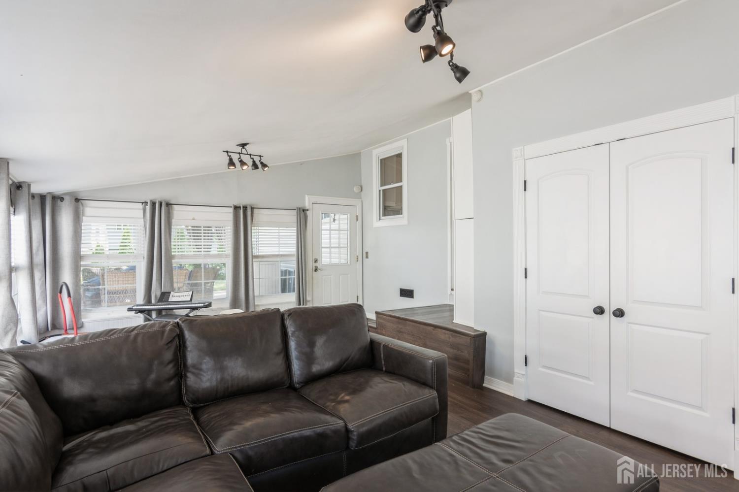 70 Woodshore W, Old Bridge, NJ, 07735 image 24