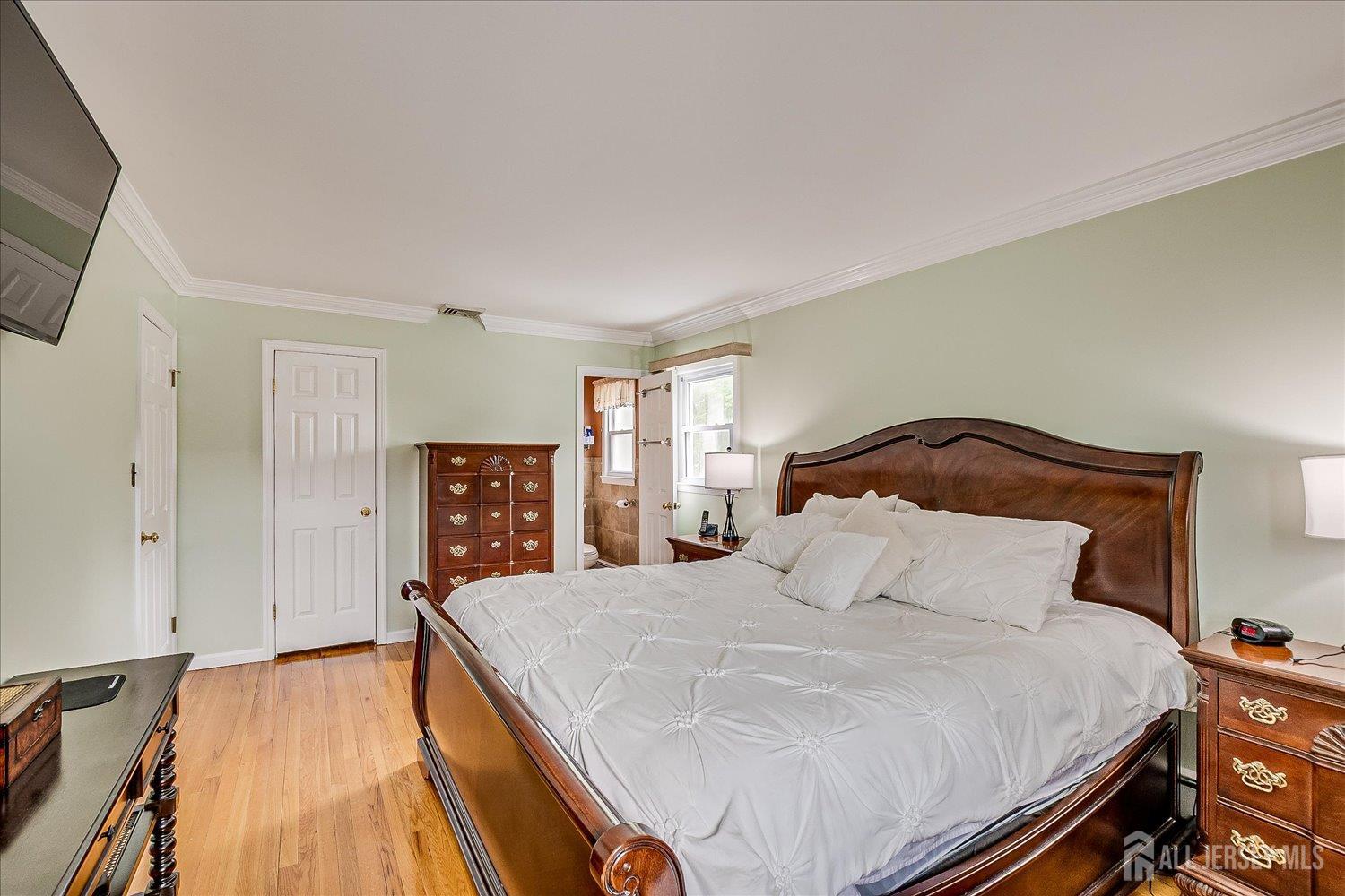 10 Rainbow Drive, Colonia, NJ, 07067 image 24