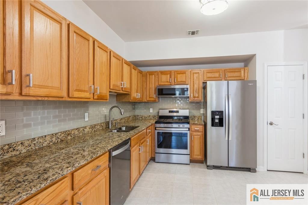 199 Pinelli Drive, Piscataway, NJ, 08854 image 10