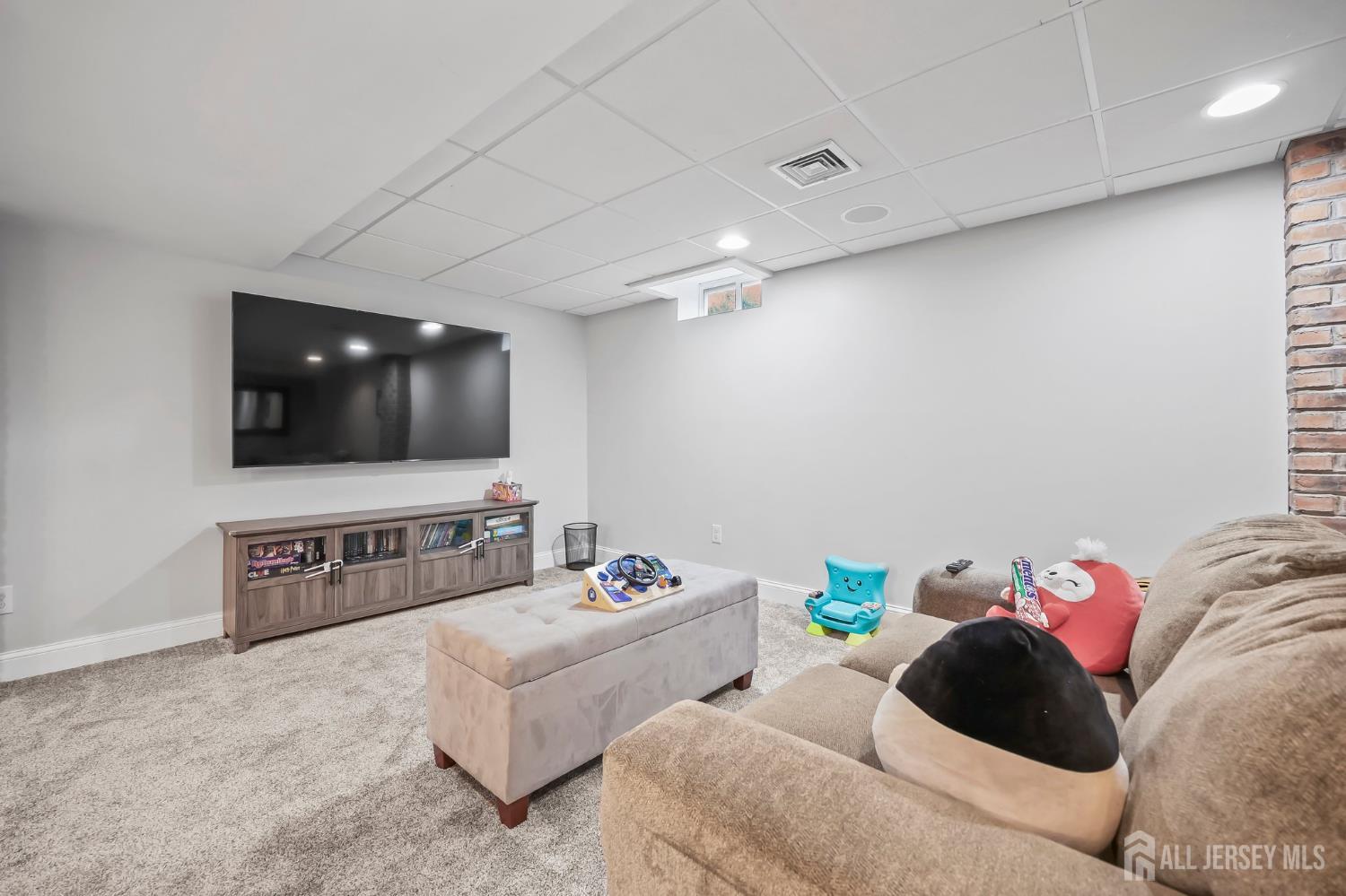 47 Winding Brook Drive, Old Bridge, NJ, 07747 image 39