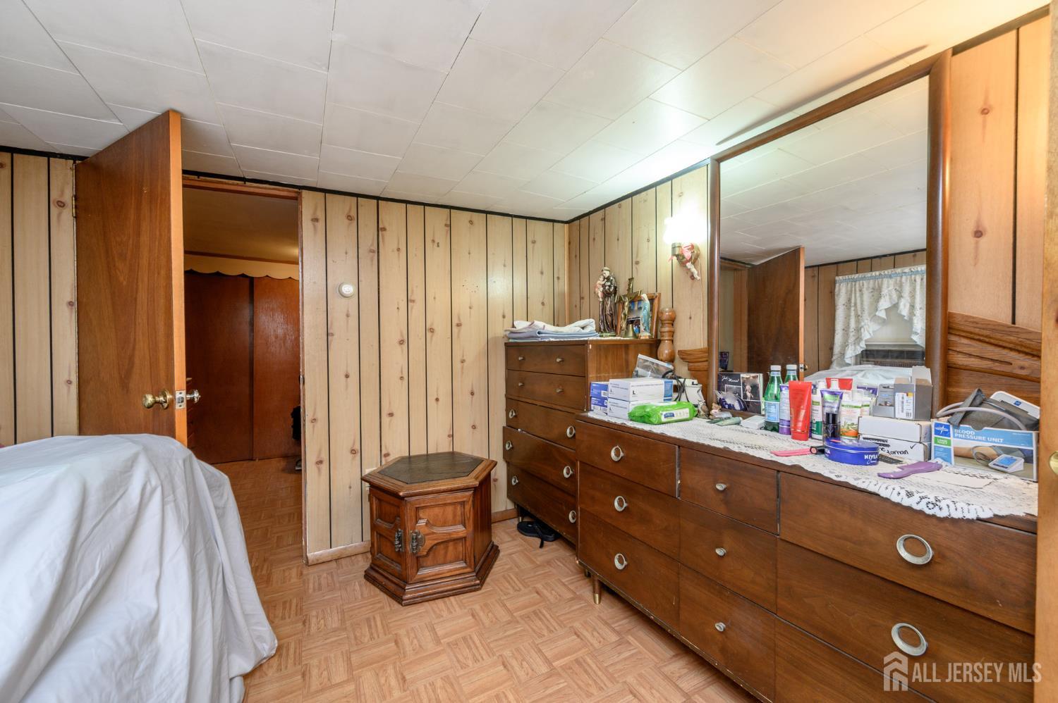 17 Izola Avenue, Fords, NJ, 08863 image 15