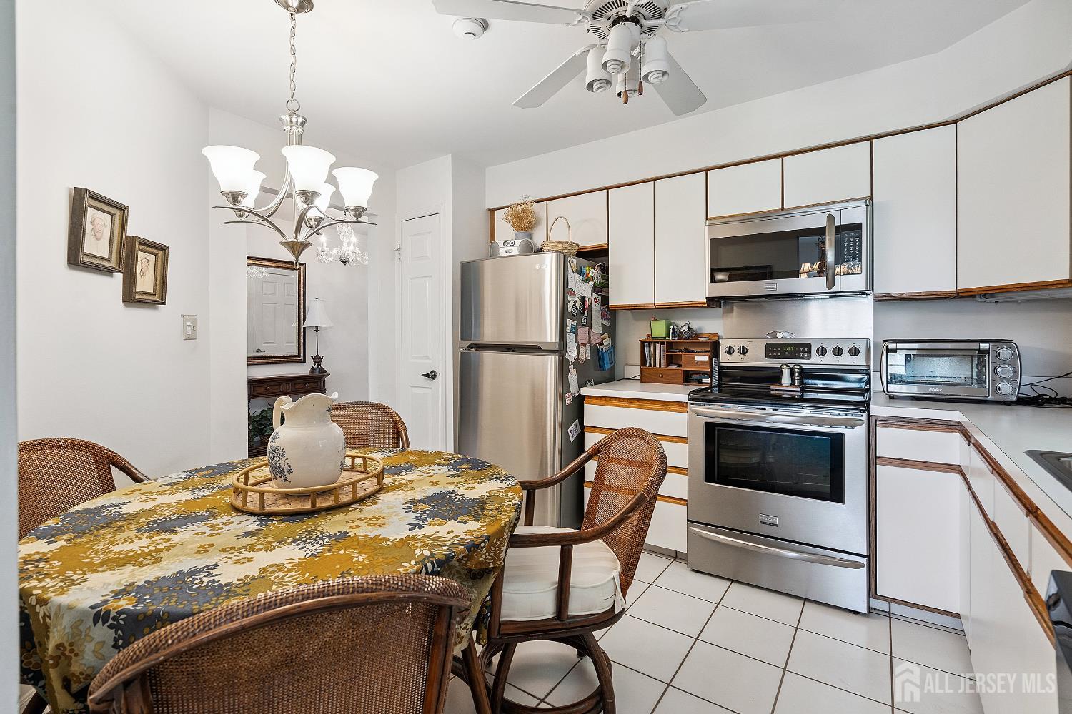 2-B Surrey Court, Monroe, NJ, 08831 image 10