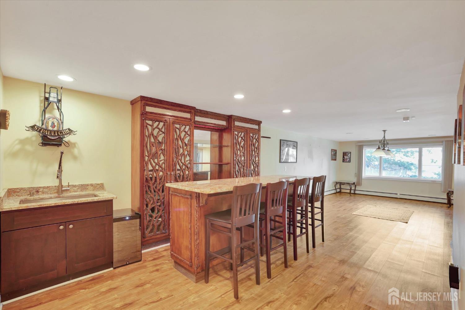 403 New Dover Road, Colonia, NJ, 07067 image 33