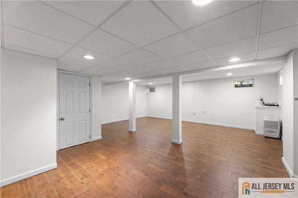 77 Larry Court, South Brunswick, NJ, 08810 image 13