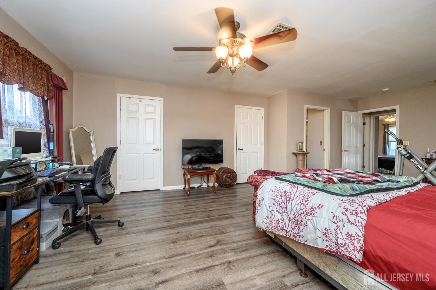 13 Beechmont Terrace, Hamburg, NJ, 07419 image 24