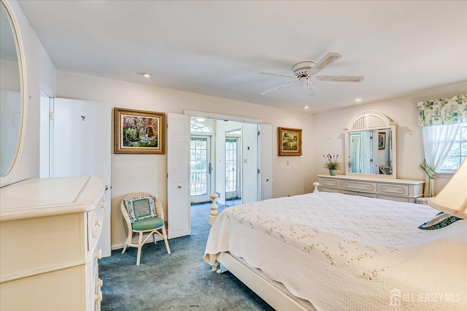 64 Annette Drive, Edison, NJ, 08820 image 36
