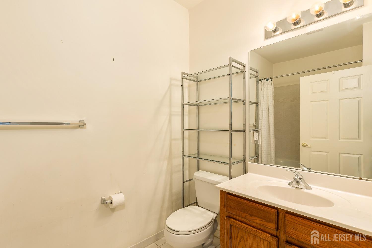 1304 Cedar Village Boulevard 304, East Brunswick, NJ, 08816 image 28