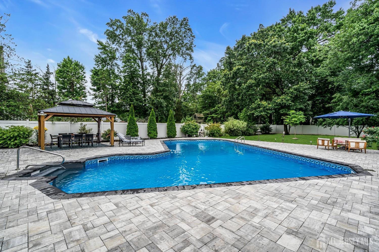 31 Jordan Road Road, Colonia, NJ, 07067 image 51