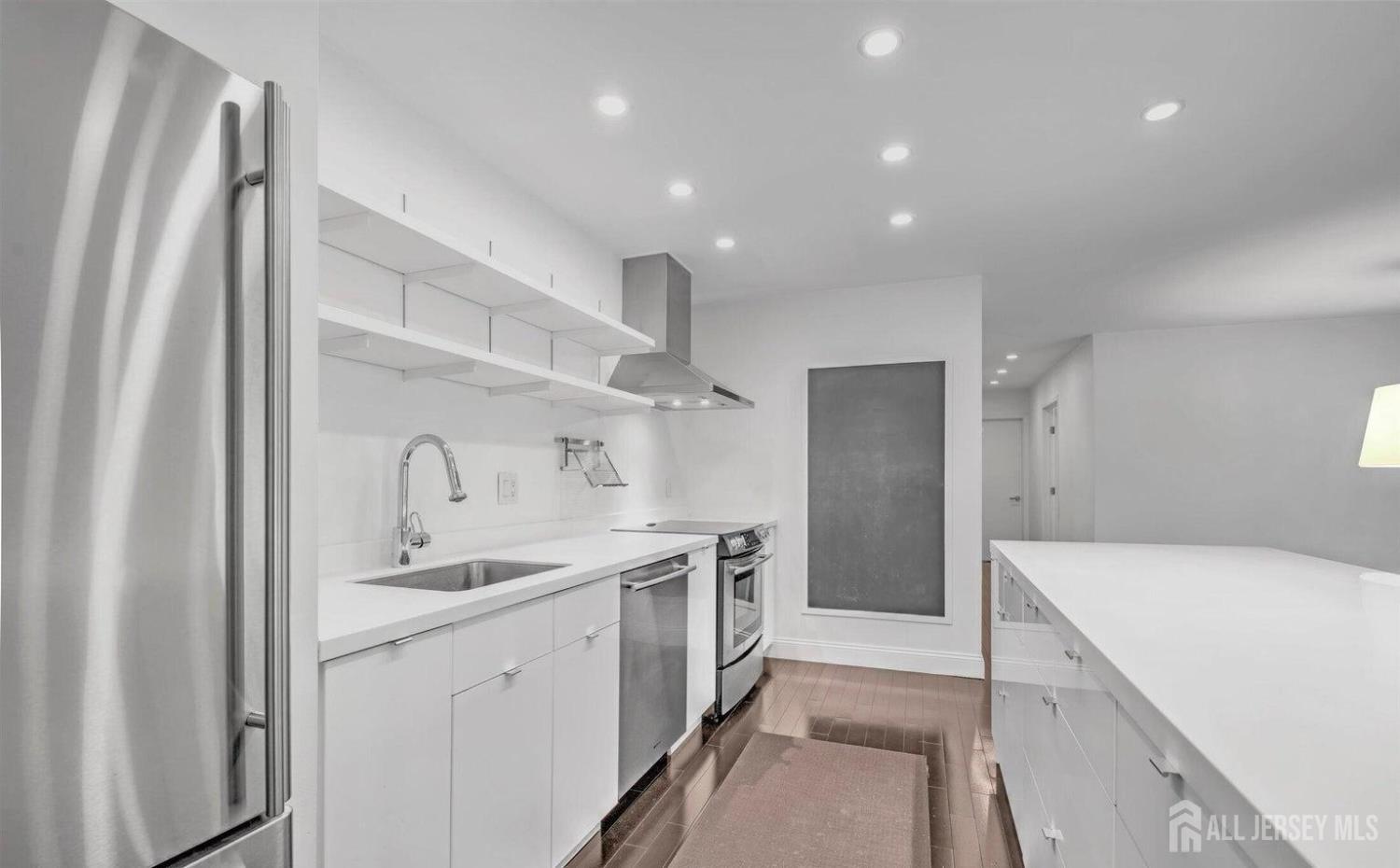 35 Amberly Drive G, Manalapan, NJ, 07726 image 17