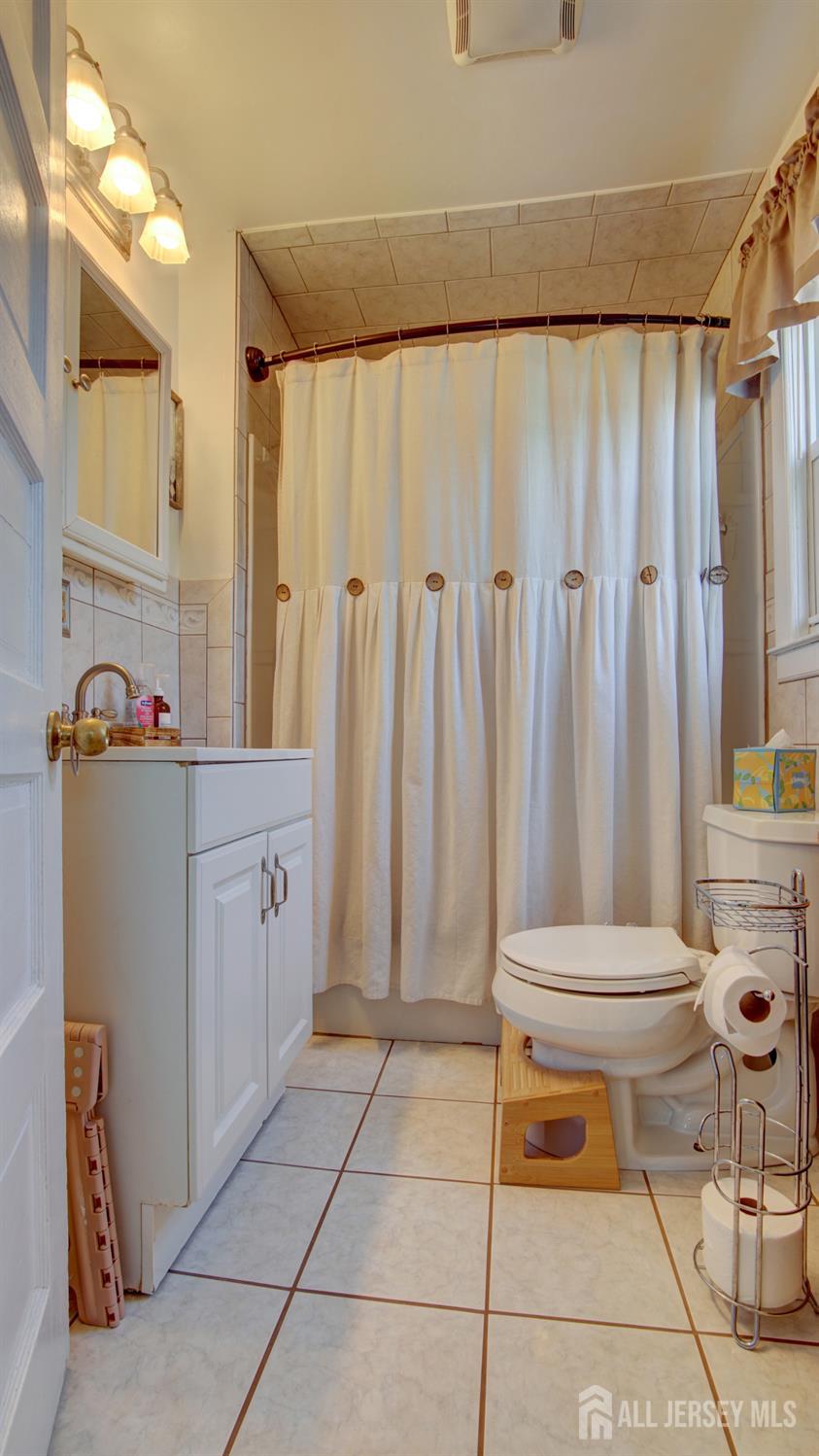 110 N Pine Avenue, South Amboy, NJ, 08879 image 16