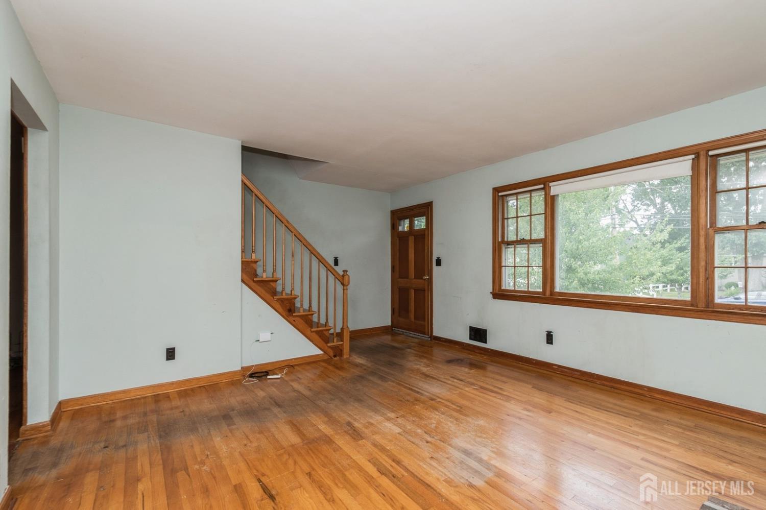 77 Carlton Avenue Image 5