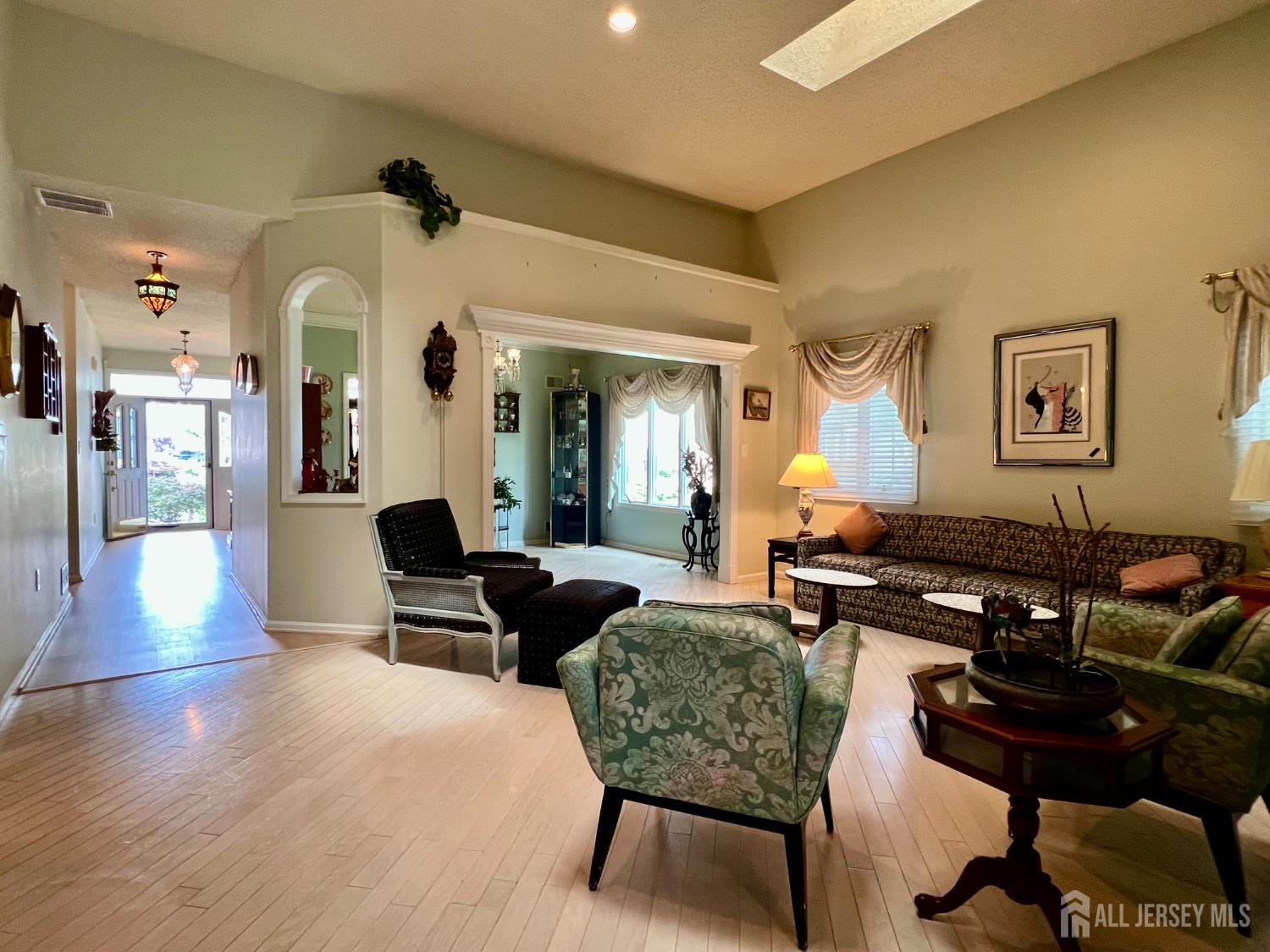 1 Walter Way, Monroe, NJ, 08831 image 10