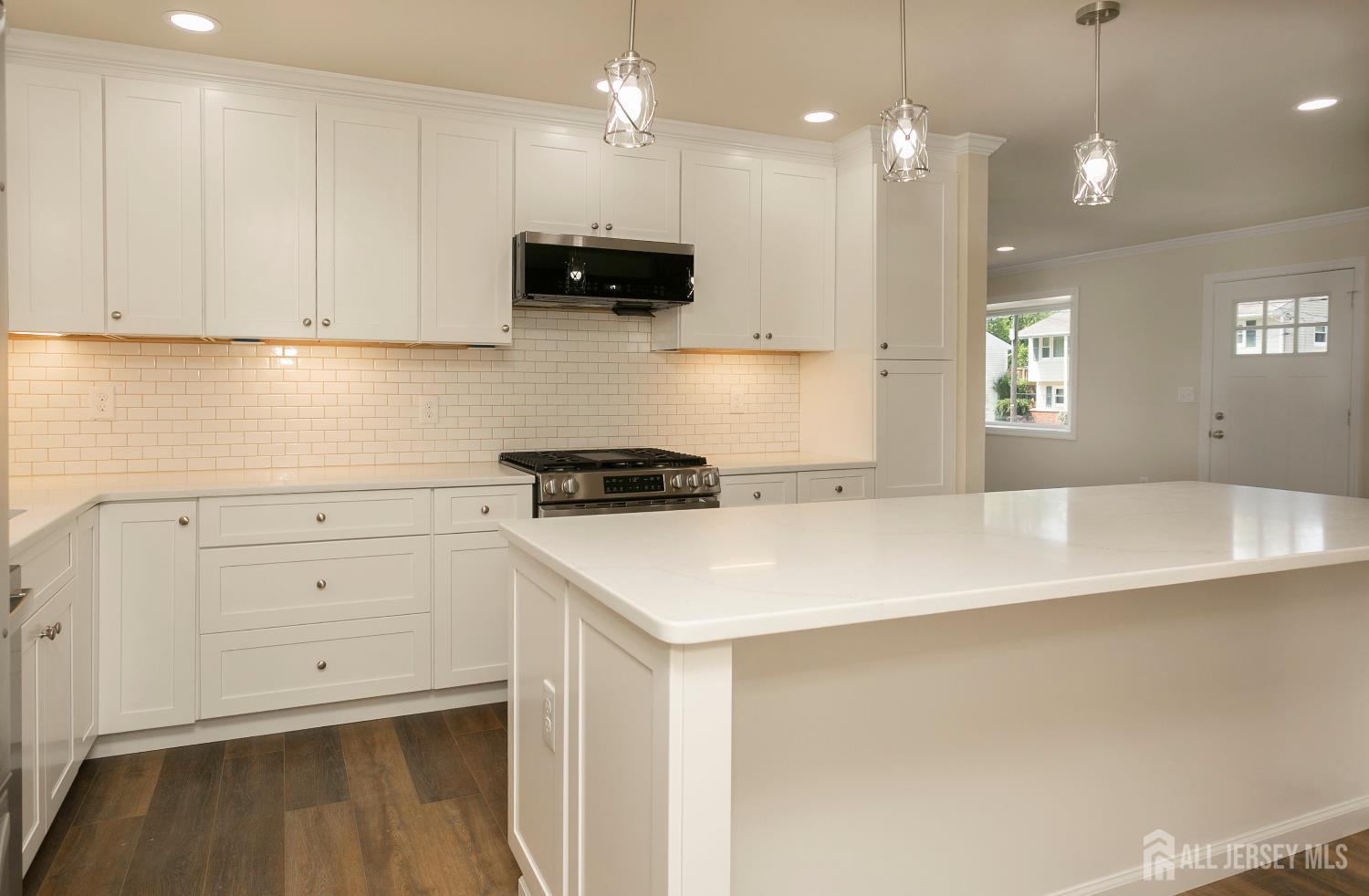 15 Bradley Drive, Edison, NJ, 08817 image 14