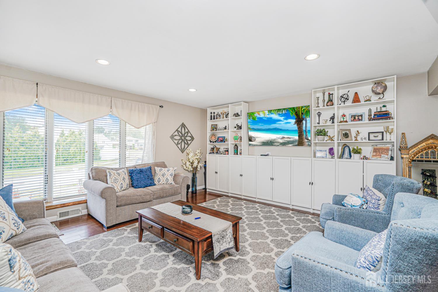 71 Zaleski Drive Image 3