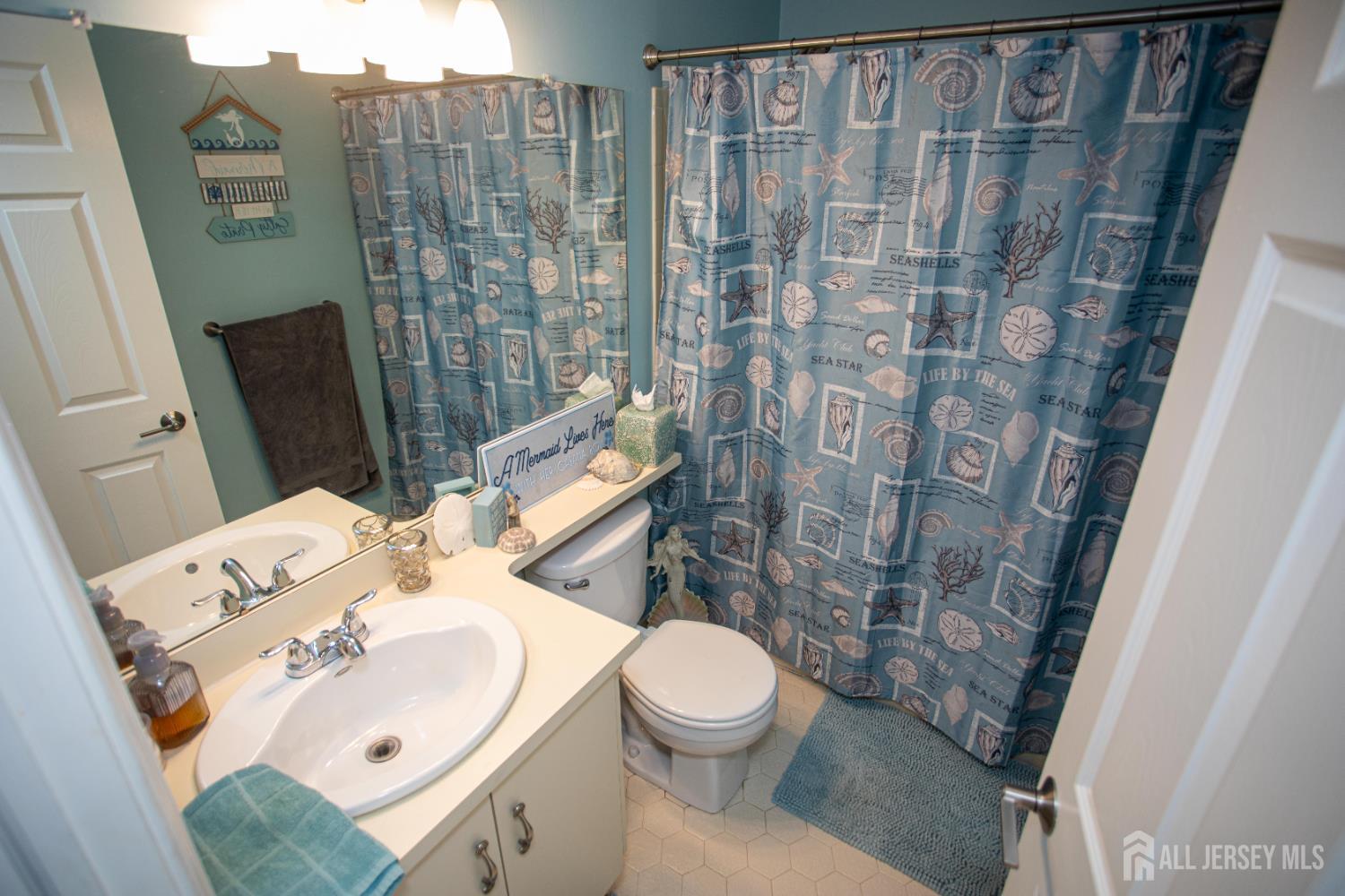 378 McDowell Drive, East Brunswick, NJ, 08816 image 24
