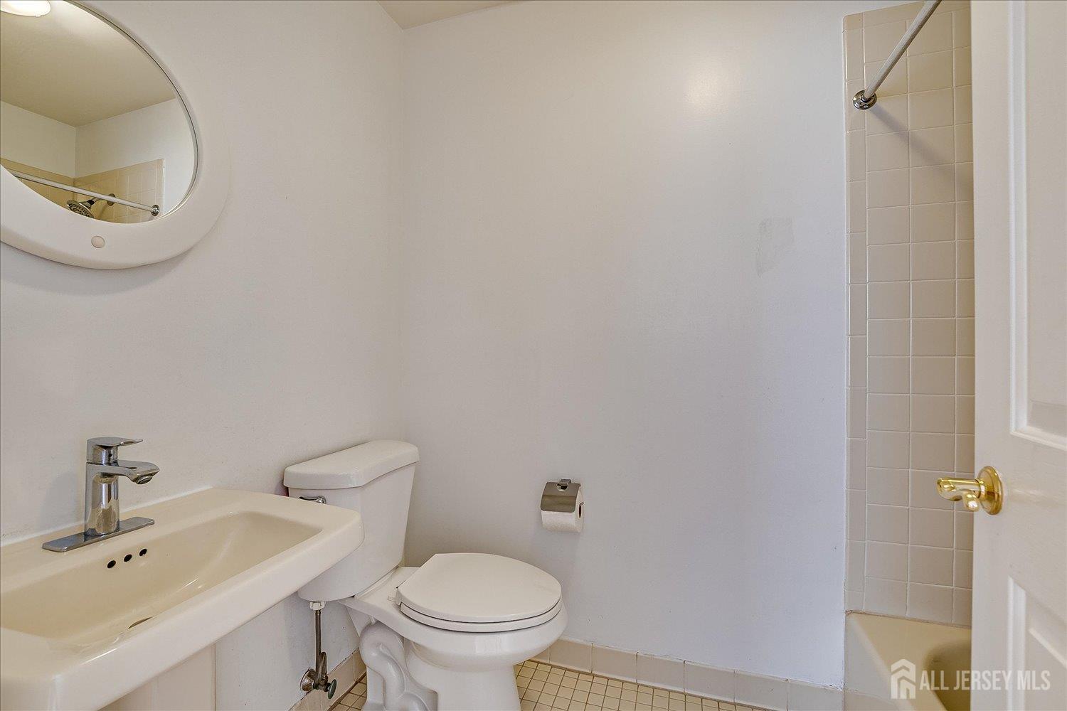 2 Hiram Square, New Brunswick, NJ, 08901 image 14