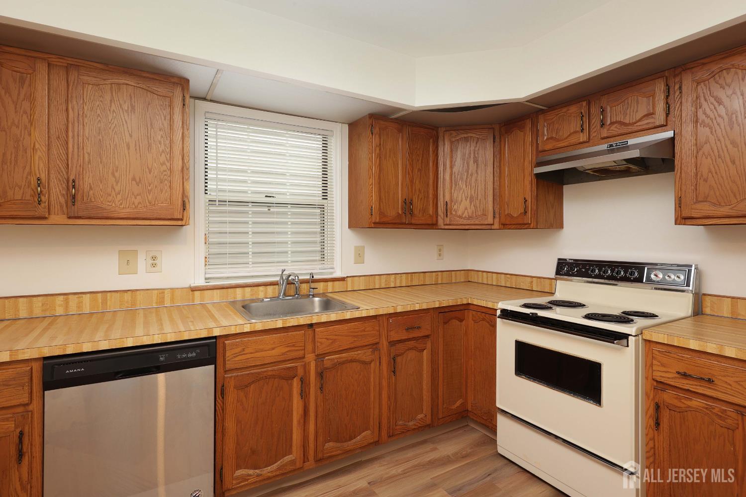 123 Concordia Circle G, Monroe, NJ, 08831 image 9
