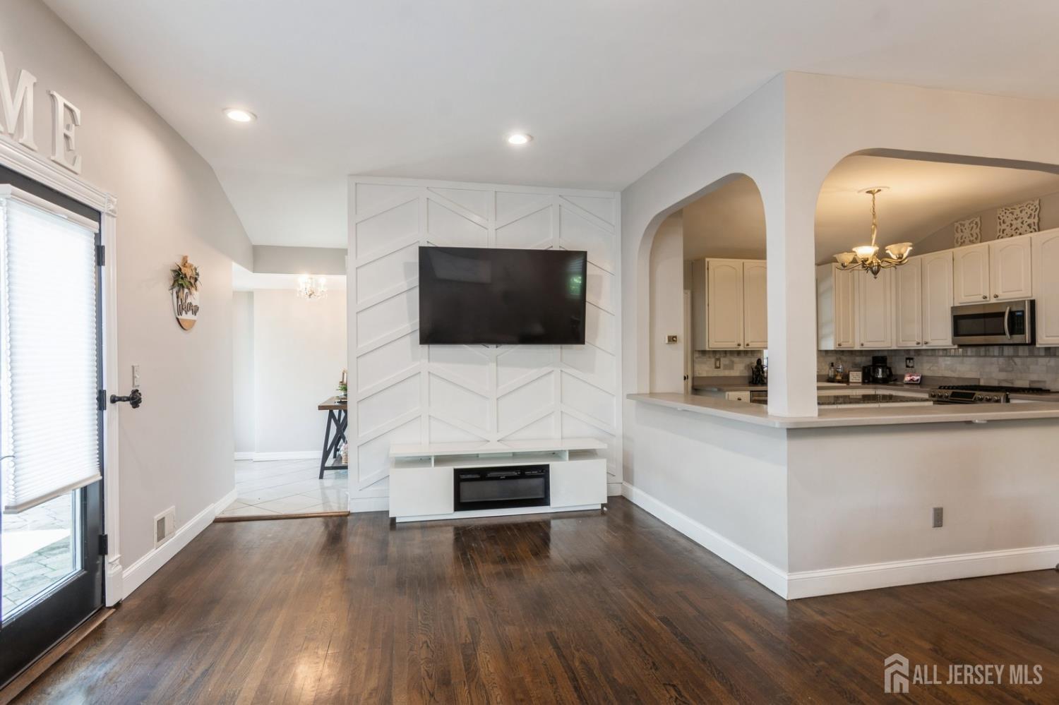 70 Woodshore W, Old Bridge, NJ, 07735 image 9