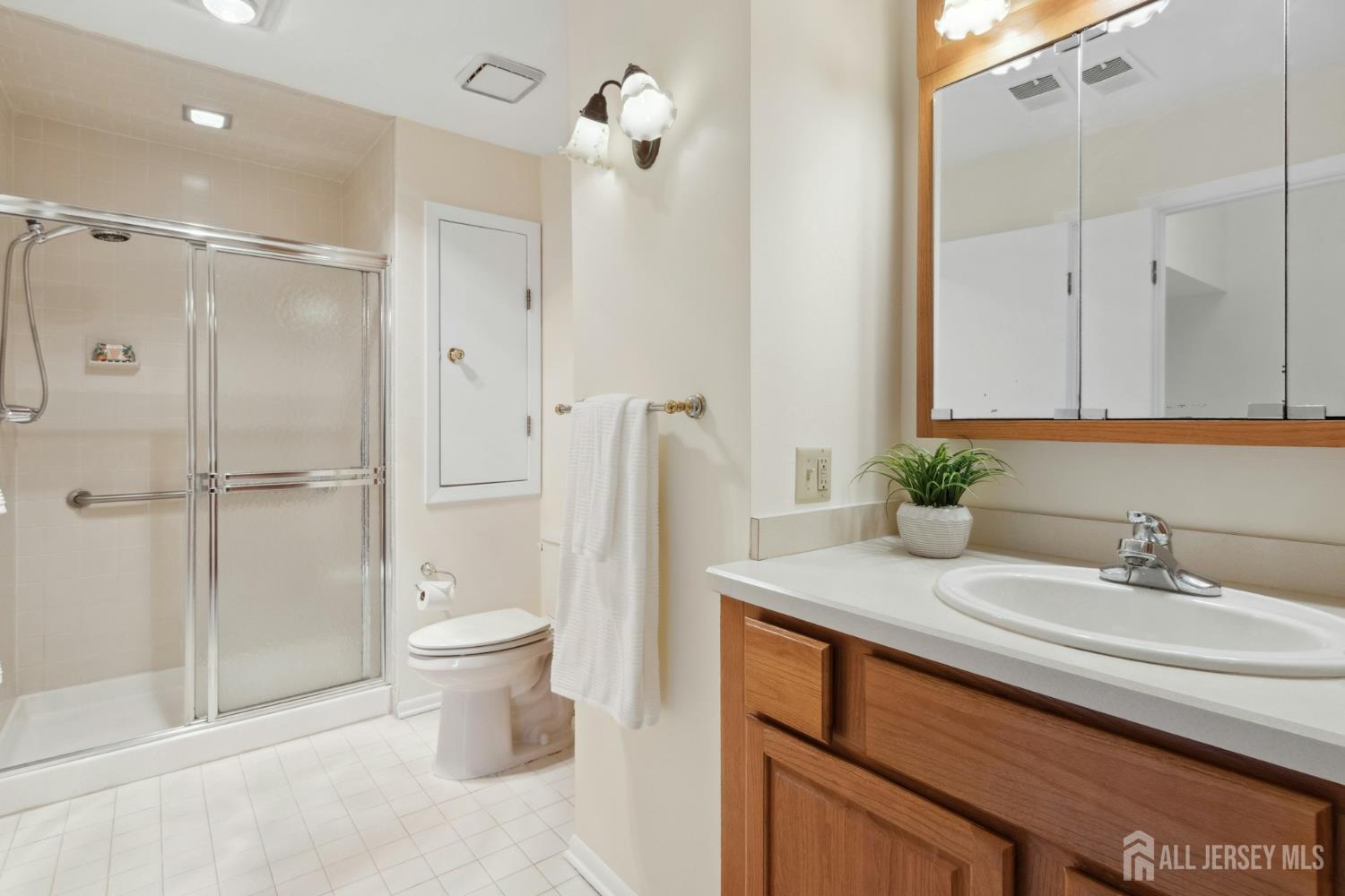7 Tisbury Court, Scotch Plains, NJ, 07076 image 20