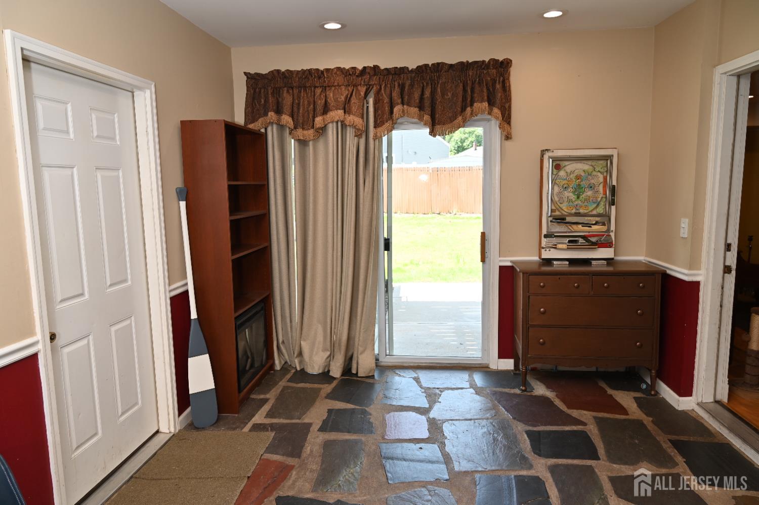 6 Nancy Circle, Edison, NJ, 08817 image 31
