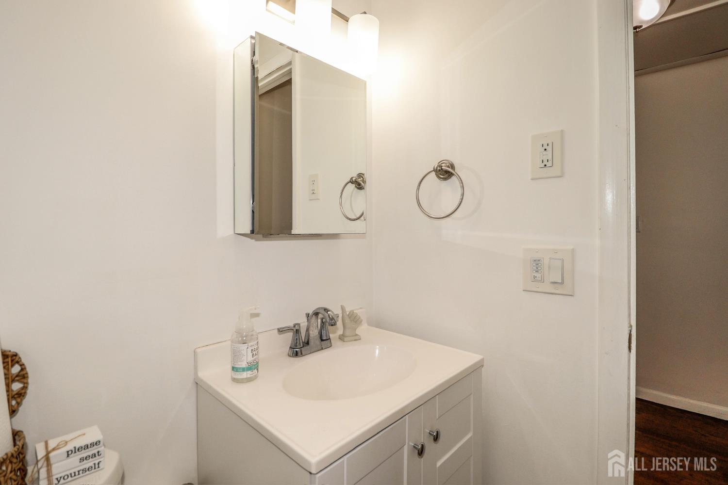 65 Boulevard East Boulevard, Old Bridge, NJ, 07735 image 28