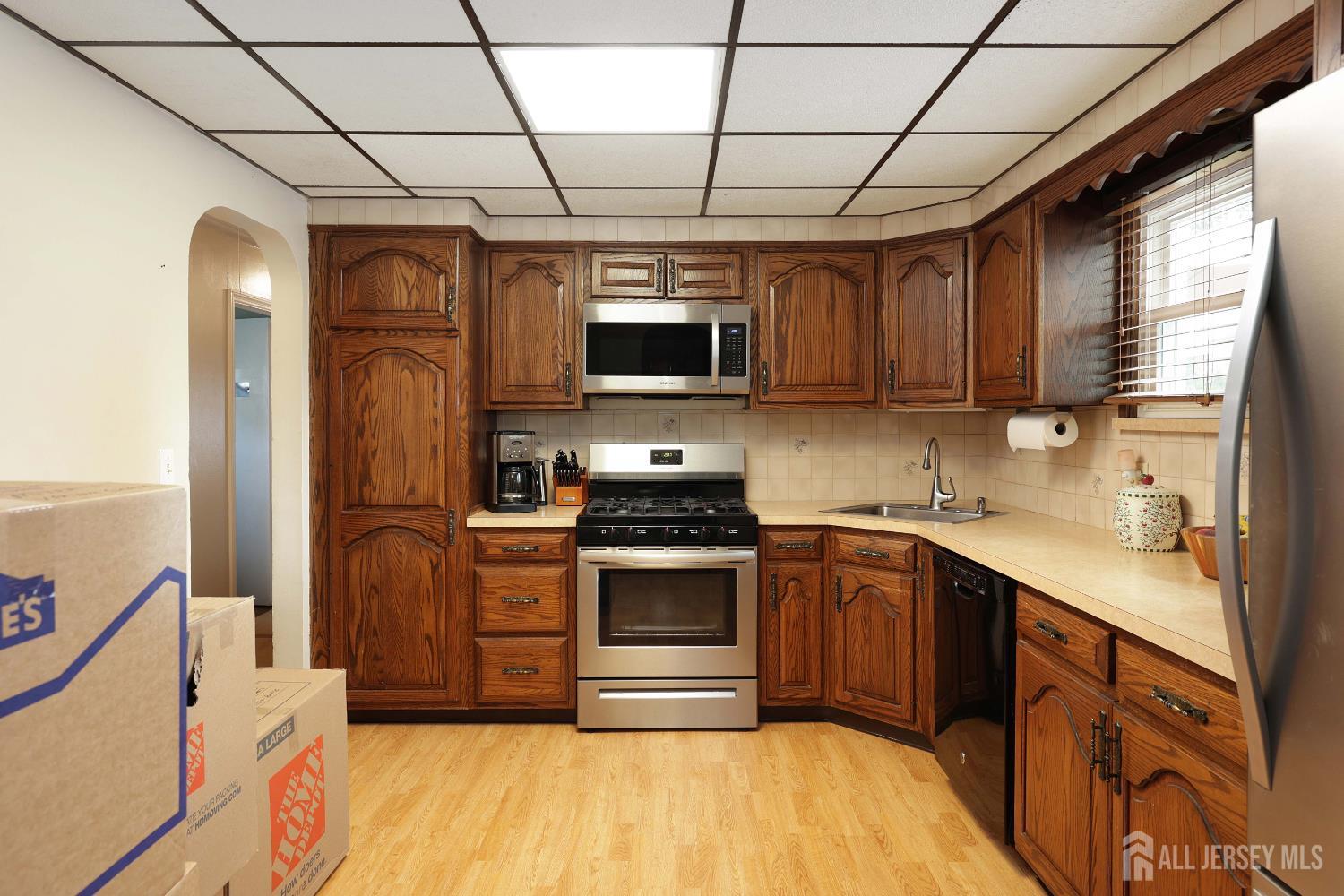 235 Mawbey Street, Woodbridge Proper, NJ, 07095 image 11