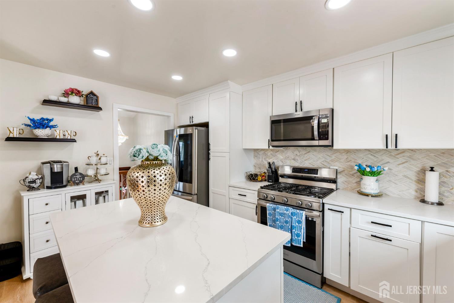 115 Vernon Way, Port Reading, NJ, 07064 image 11