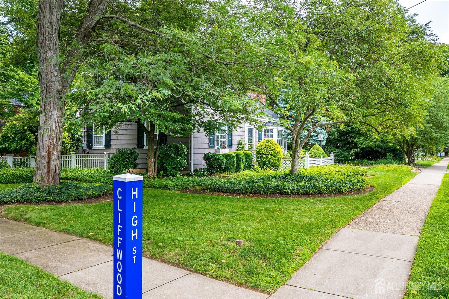 114 High Street Image 3