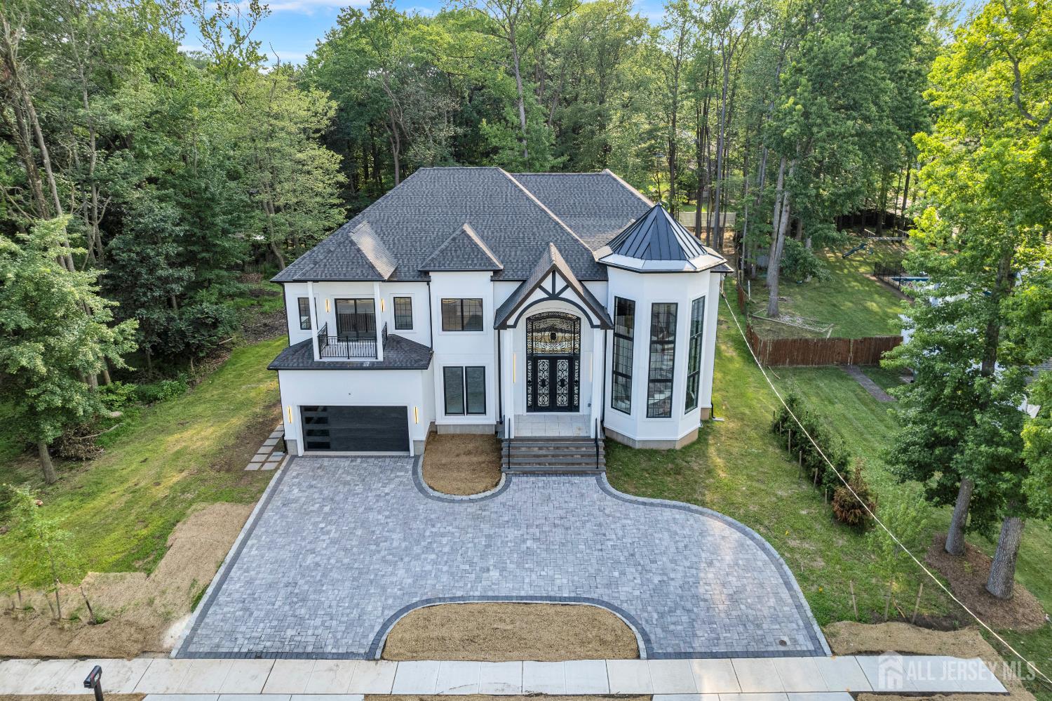 28 Harding Avenue Image 5