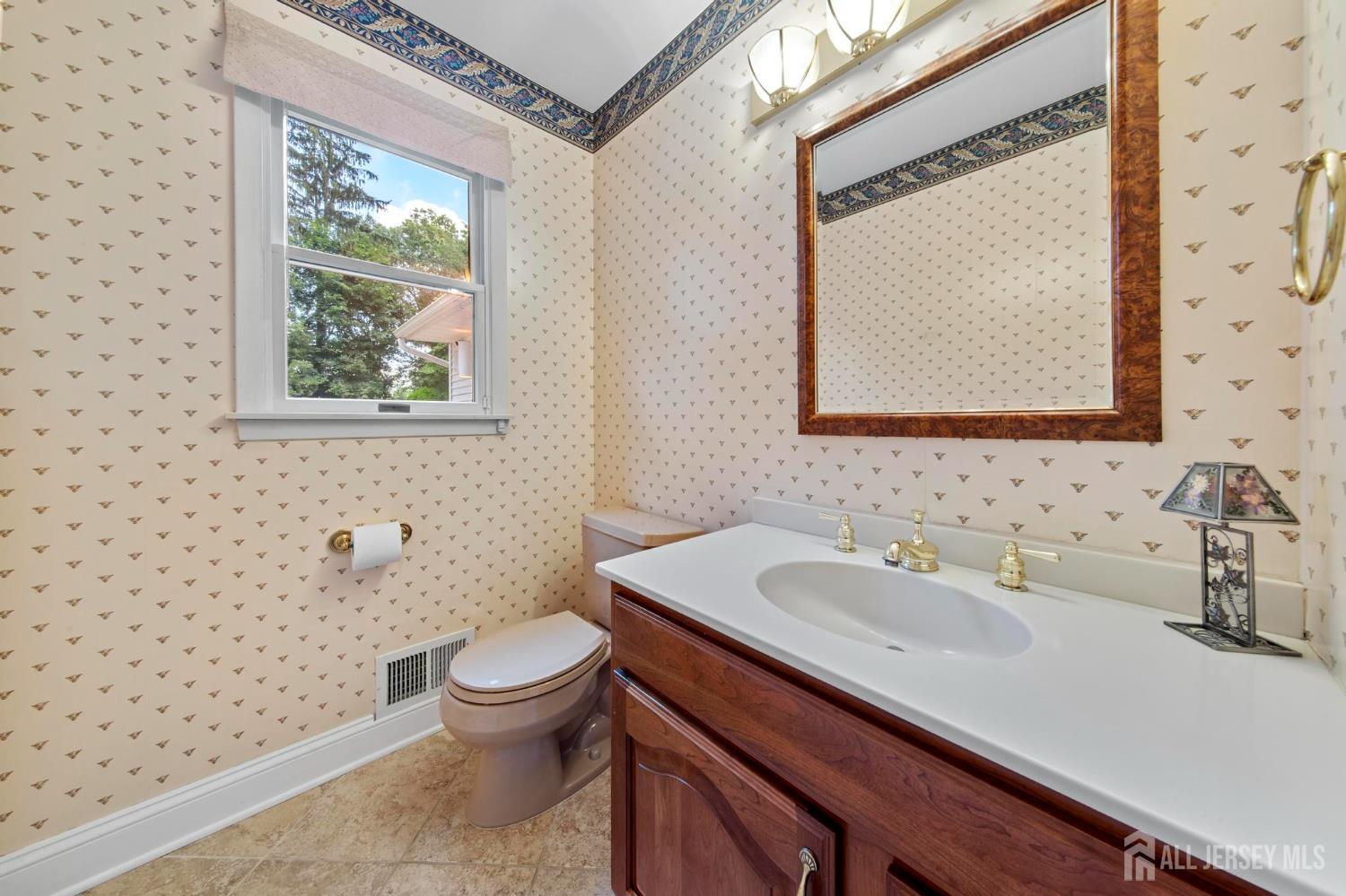 18 Mulberry Lane, Edison, NJ, 08820 image 10